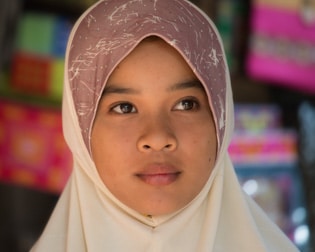 Muslim girl, Vietnam